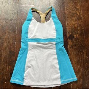 Lululemon Women’s Blue And White Color Block Tank Too Shirt *fits Small.